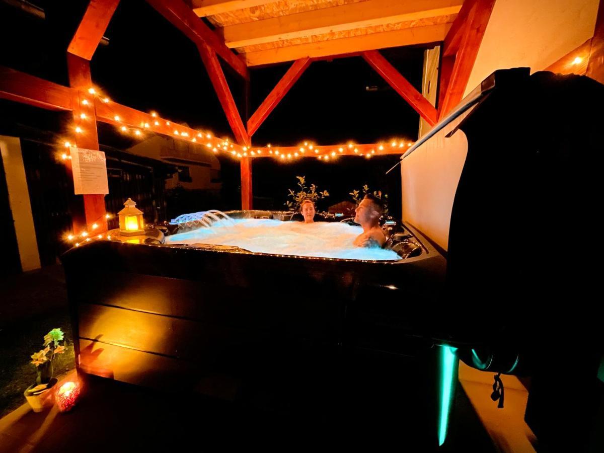 Gîte du Silberwald charmant gîte avec spa - jacuzzi , accès privatif Stosswihr Esterno foto