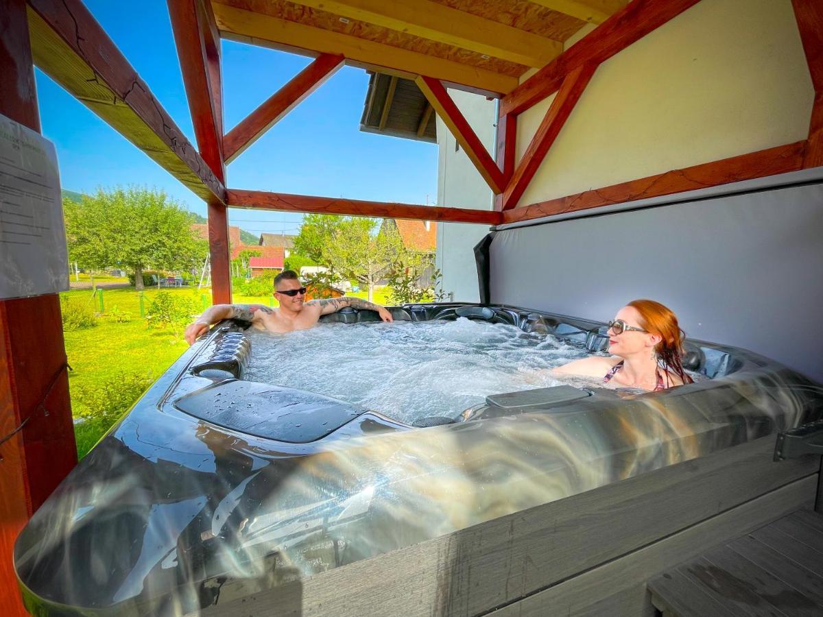 Gîte du Silberwald charmant gîte avec spa - jacuzzi , accès privatif Stosswihr Esterno foto